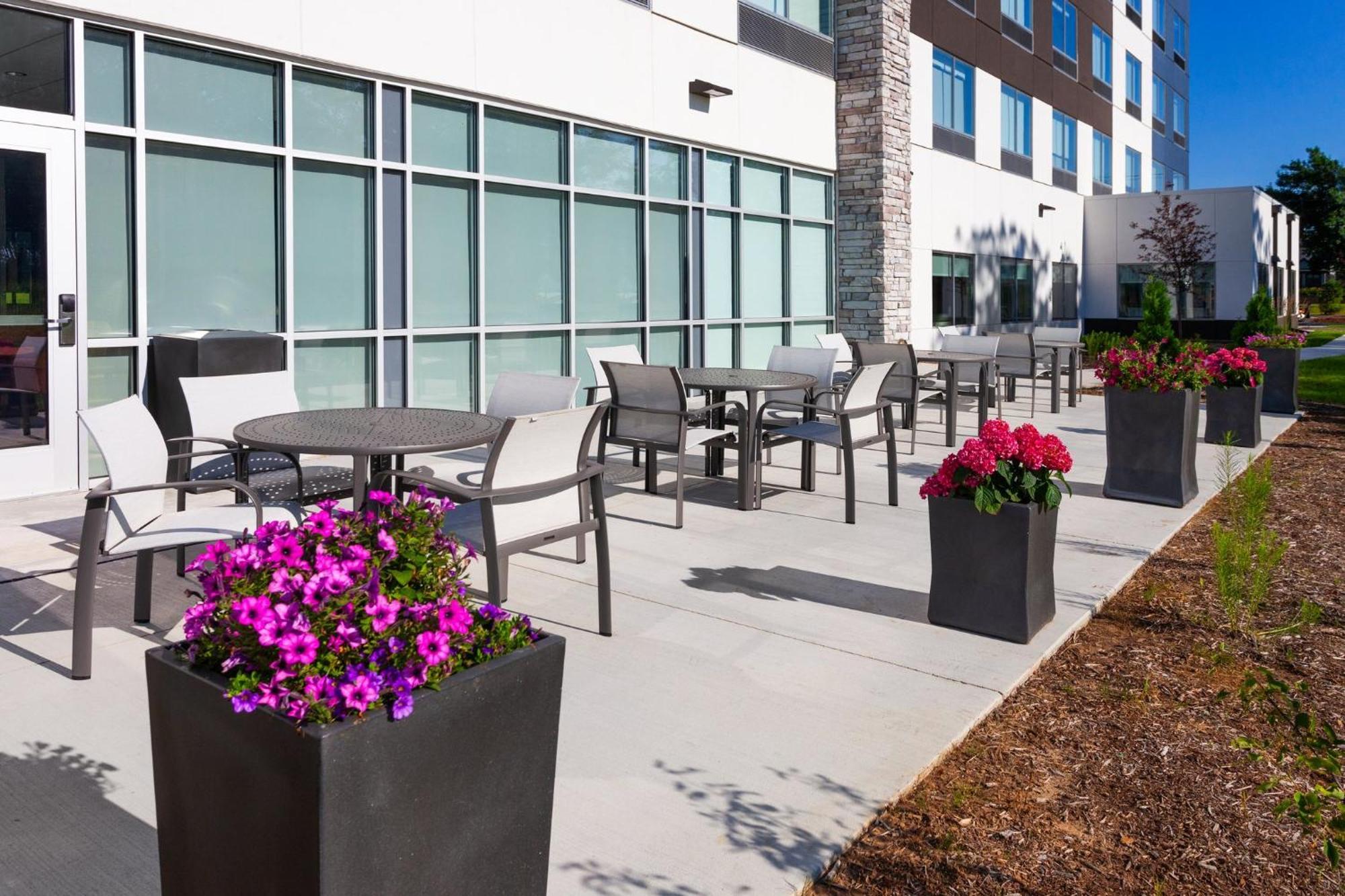 Holiday Inn Express & Suites Reedsburg - Dells Area By Ihg 외부 사진