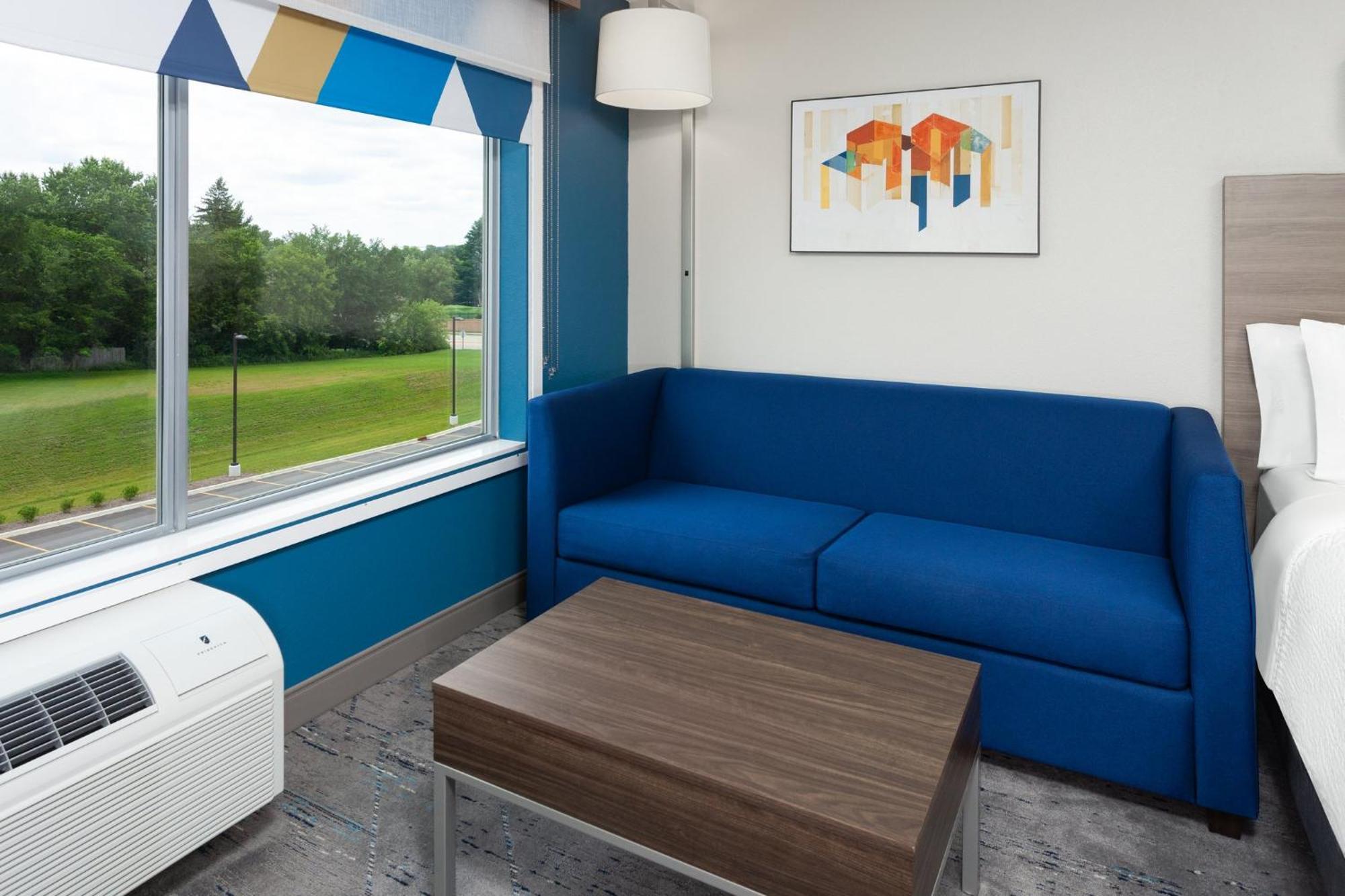 Holiday Inn Express & Suites Reedsburg - Dells Area By Ihg 외부 사진