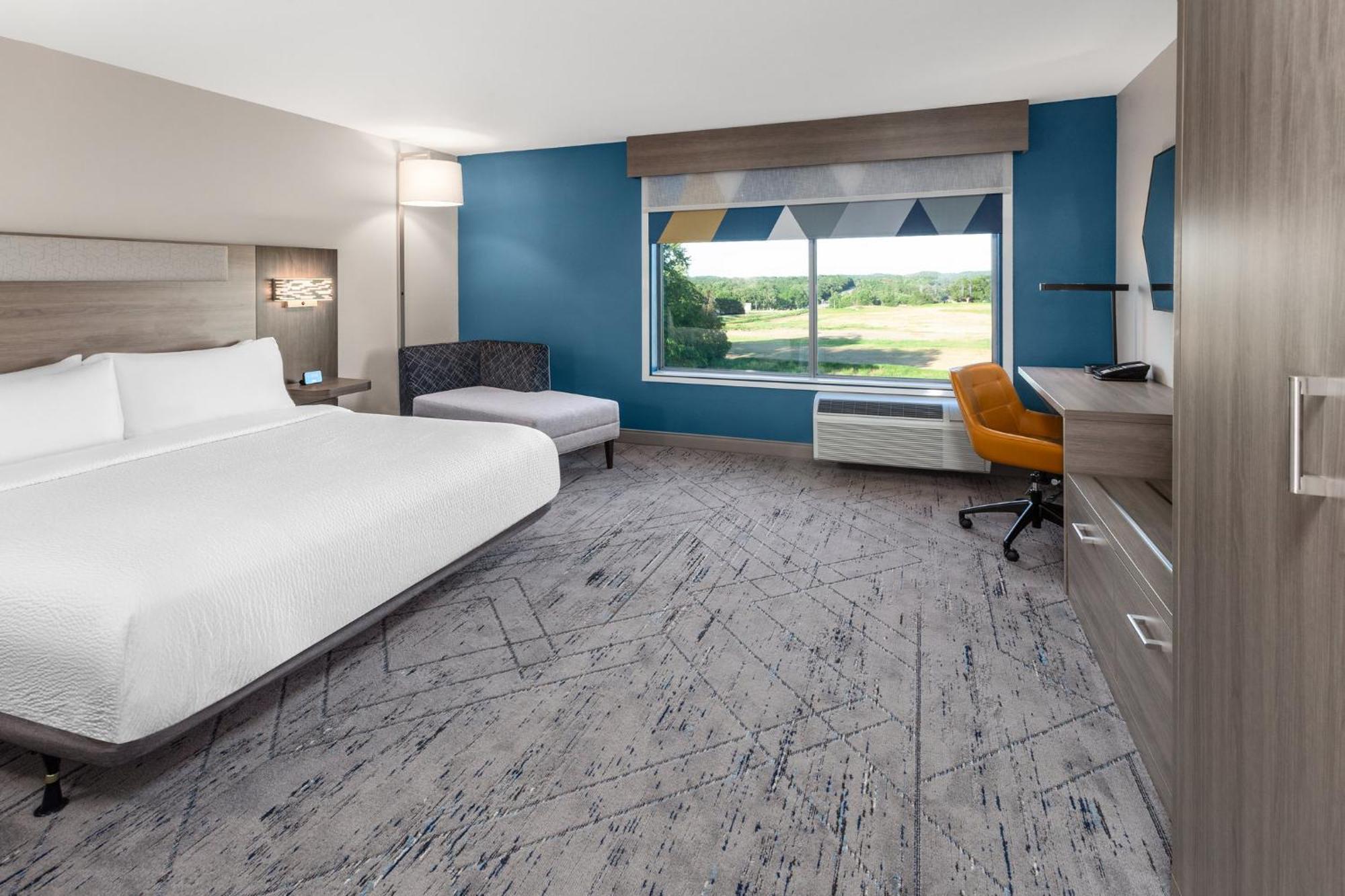 Holiday Inn Express & Suites Reedsburg - Dells Area By Ihg 외부 사진
